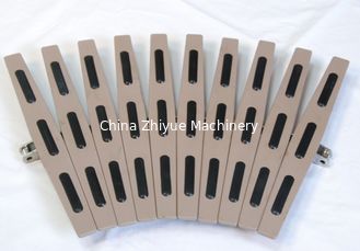 SS1873 Snap on plate top conveyor chains with rubber inserts friction inclind conveyor top chains