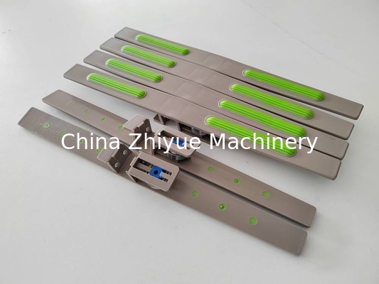 SS3873-K2400 SNAP ON PLASTIC PLATE TOP CHAINS WITH RUBBER FRICTION TOP FOR SPIRAL CONVEYOR SYSTEMS